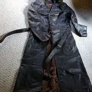 Size 10 vintage dark brown leather trench coat